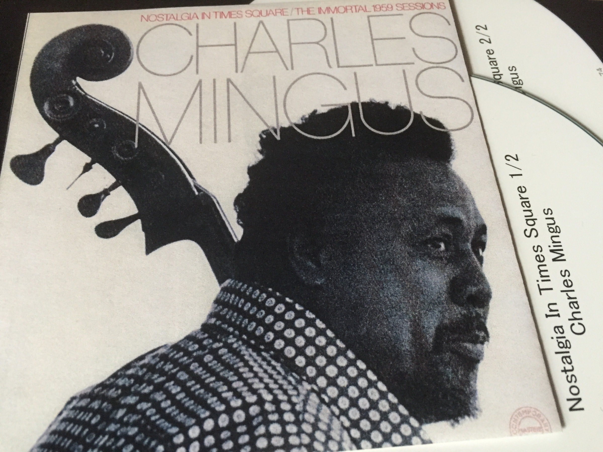 チャールス・ミンガス　ノスタルジア・イン・タイムズスクエア　2枚組　美品レア盤 チャールス・ミンガス ノスタルジア・イン・タイムズスクエア 2